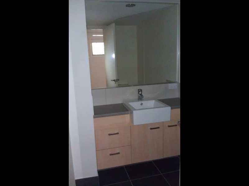 Unit 36/57 Grand Pde, Parrearra QLD 4575