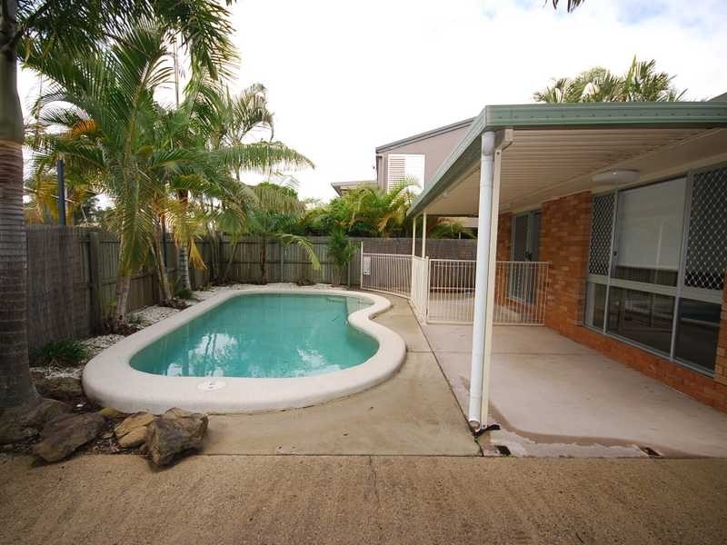 11 Oogar Street, Maroochydore QLD 4558