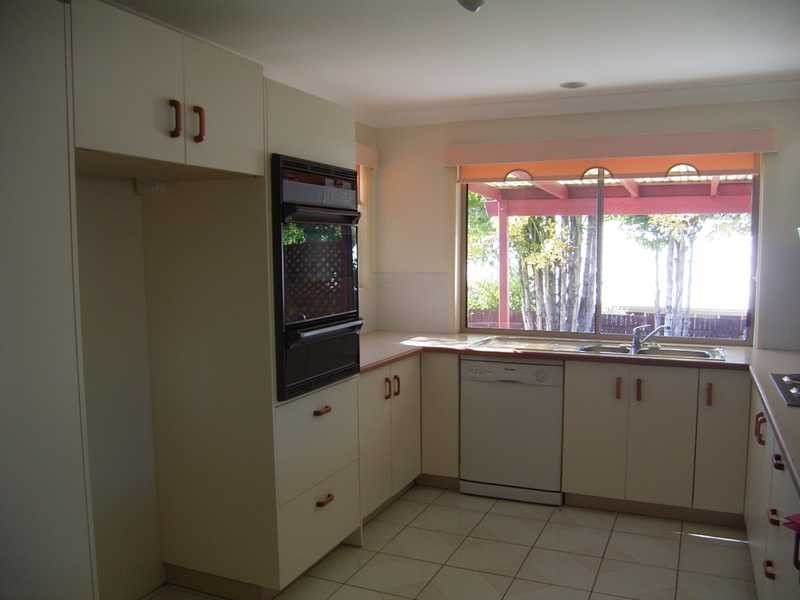 44 Woodlands Cres, Buderim QLD 4556