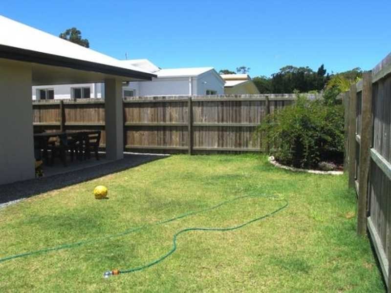 24 Huntley Place, Caloundra West QLD 4551