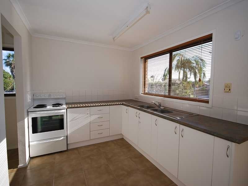Unit 8/2 Bahlaka Street, Mooloolaba QLD 4557