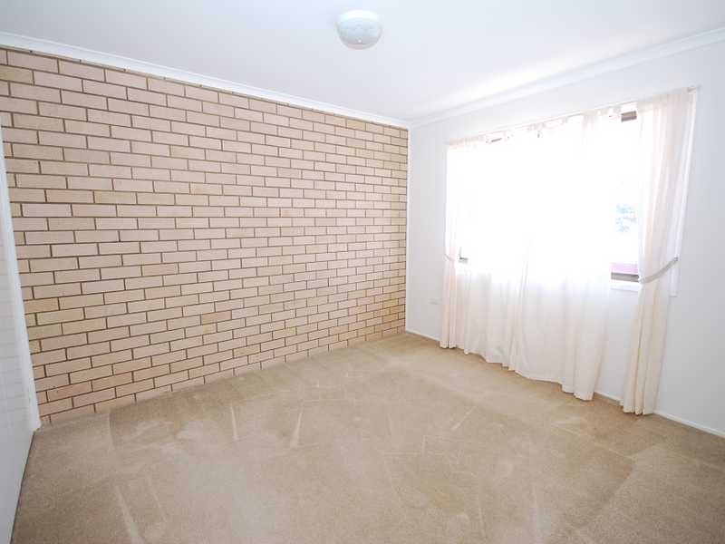 Unit 8/2 Bahlaka Street, Mooloolaba QLD 4557