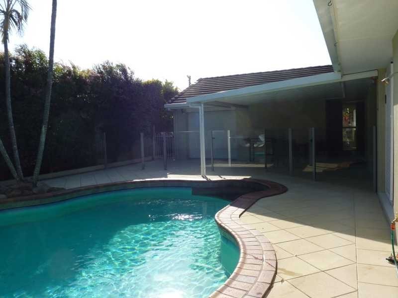 16 Satinbird Place, Bokarina QLD 4575