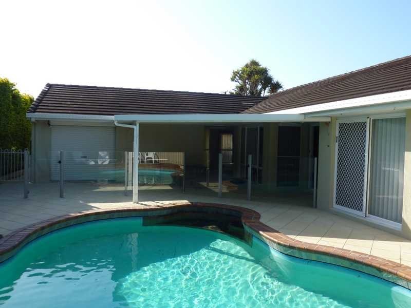 16 Satinbird Place, Bokarina QLD 4575