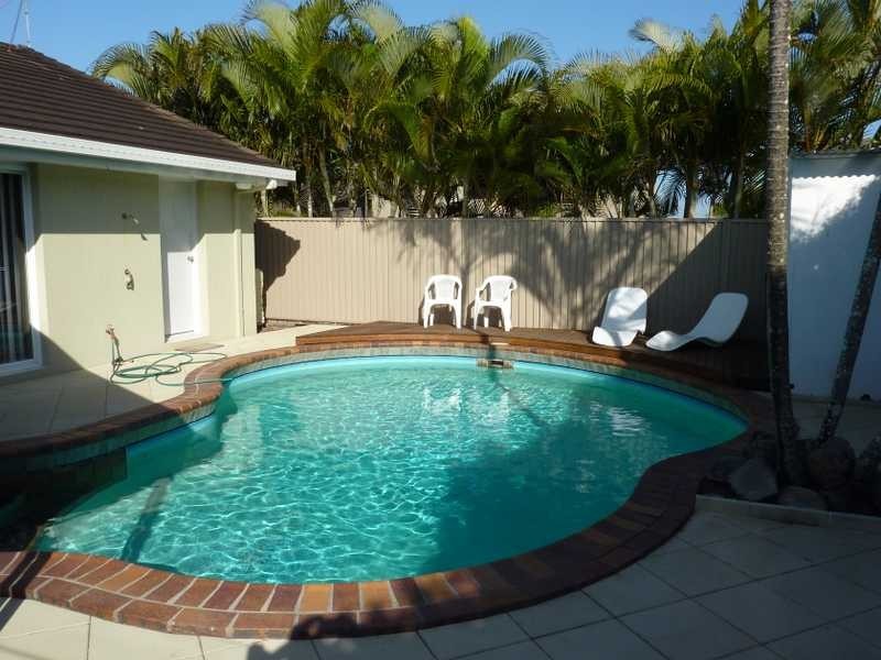 16 Satinbird Place, Bokarina QLD 4575