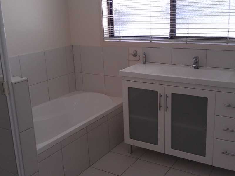 2 Mountain Ridge Crescent, Buderim QLD 4556