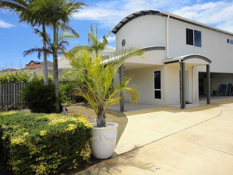 1/74 Chelsea Crescent, Minyama QLD 4575