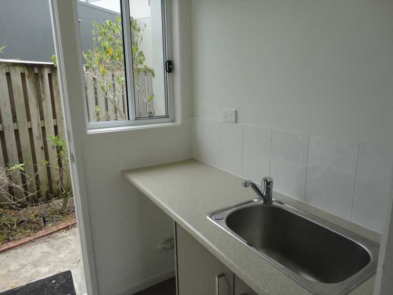 1/74 Chelsea Crescent, Minyama QLD 4575