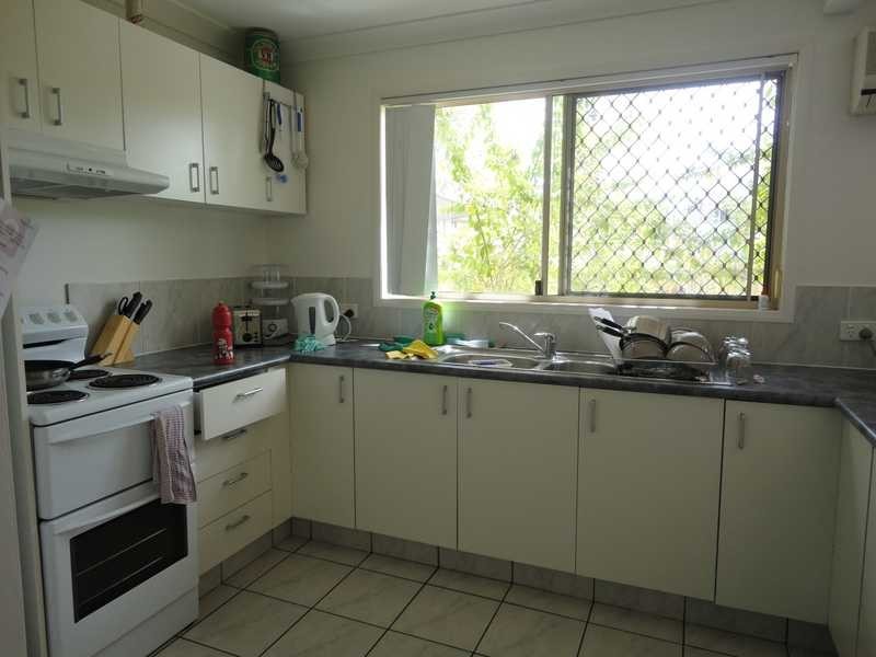 2/20 Goonawarra Drive, Mooloolaba QLD 4557