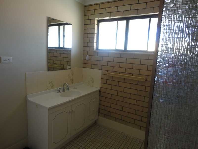 Unit 6/33-35 Goonawarra Drive, Mooloolaba QLD 4557