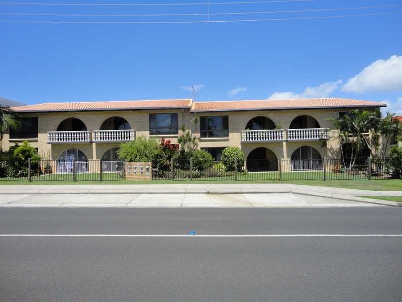 Unit 6/33-35 Goonawarra Drive, Mooloolaba QLD 4557