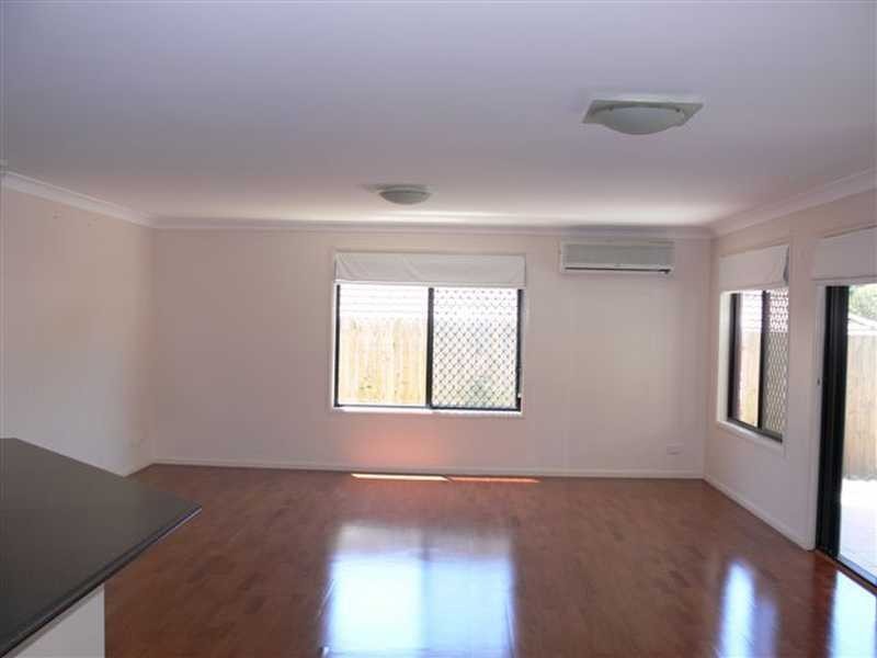 42 Gallery Place, Little Mountain QLD 4551