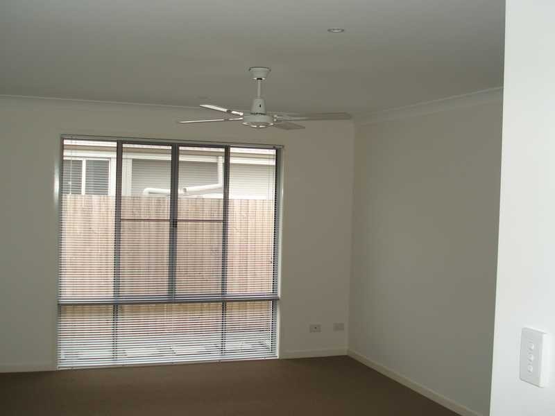 4 Maplespring Street, Sippy Downs QLD 4556