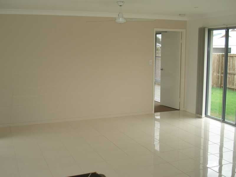 4 Maplespring Street, Sippy Downs QLD 4556