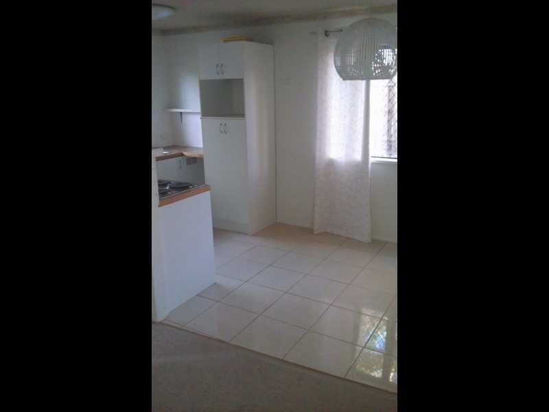 2/24 Goonawarra Drive, Mooloolaba QLD 4557