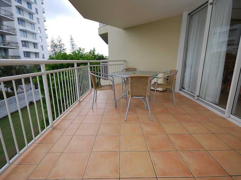 Unit 351/180 Alexandra Parade, Alexandra Headland QLD 4572