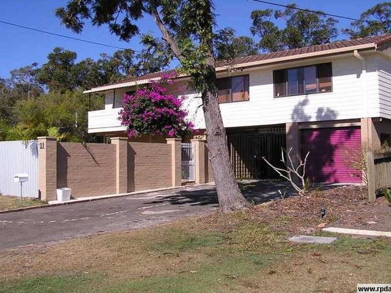 21 Amarina Avenue, Mooloolaba QLD 4557