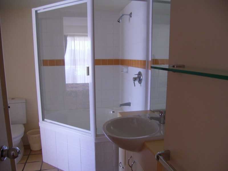 Unit 351/180 Alexandra Parade, Alexandra Headland QLD 4572