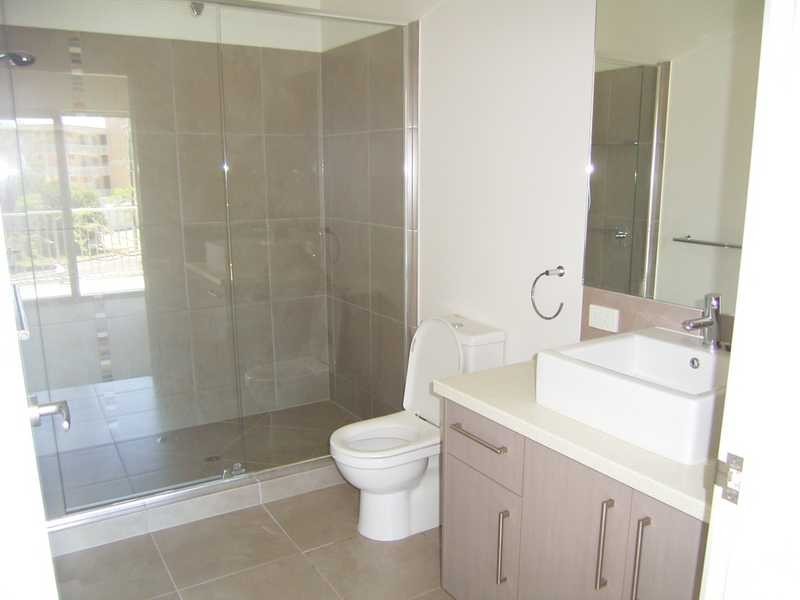 1/15-17 Edward St, Alexandra Headland QLD 4572