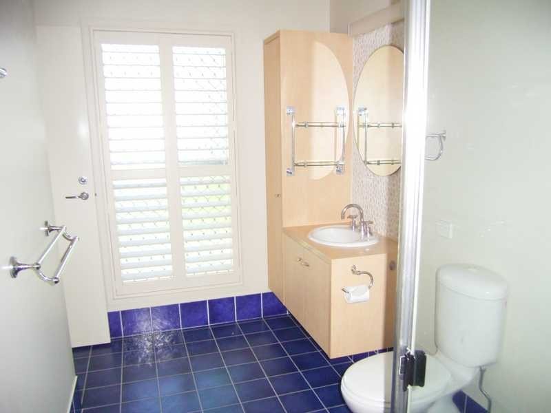 Unit 37/2 Grand Pde, Kawana Waters QLD 4575