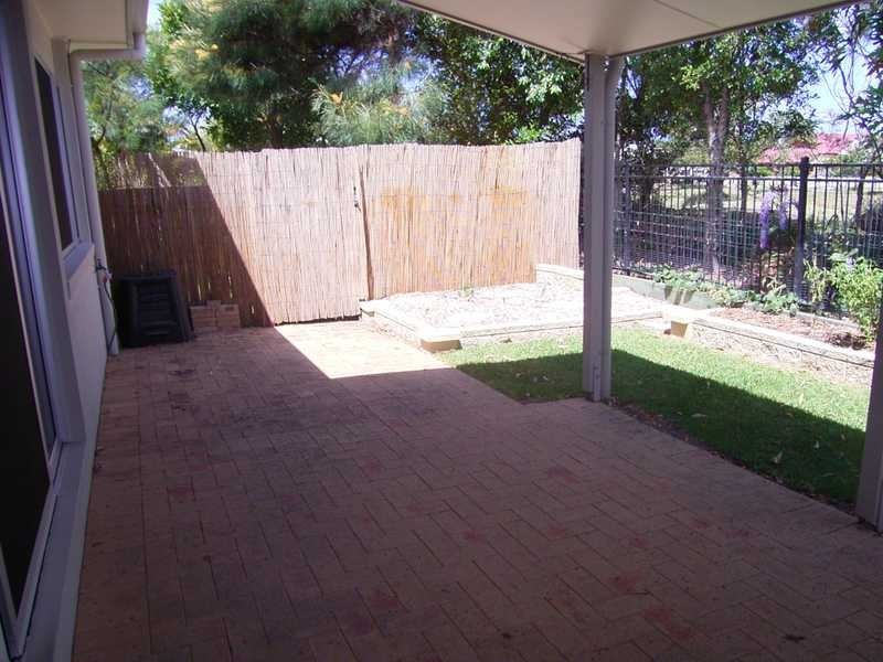 Unit 37/2 Grand Pde, Kawana Waters QLD 4575