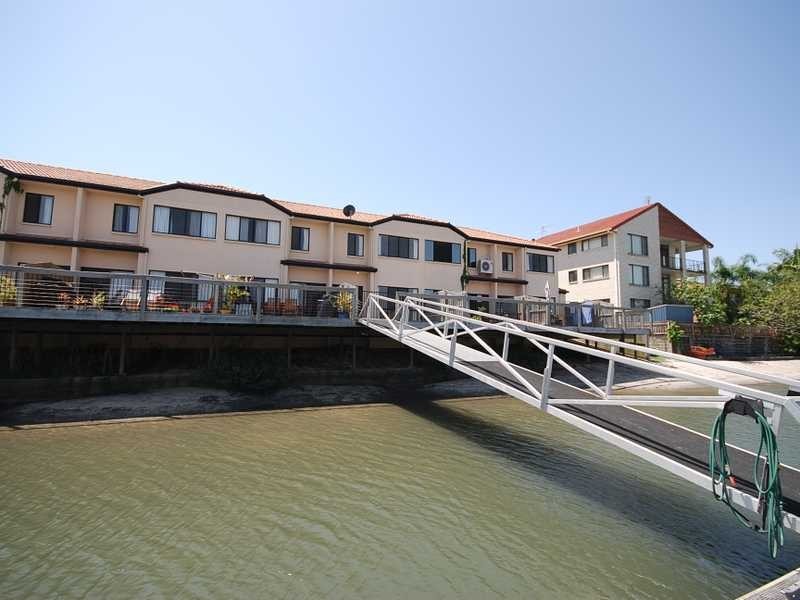 Unit 8/8-10 Yallanga Place, Mooloolaba QLD 4557