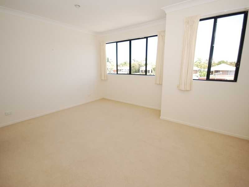 Unit 8/8-10 Yallanga Place, Mooloolaba QLD 4557