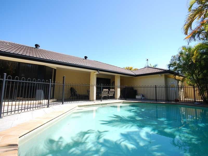 74 Brentwood Avenue, Mooloolaba QLD 4557