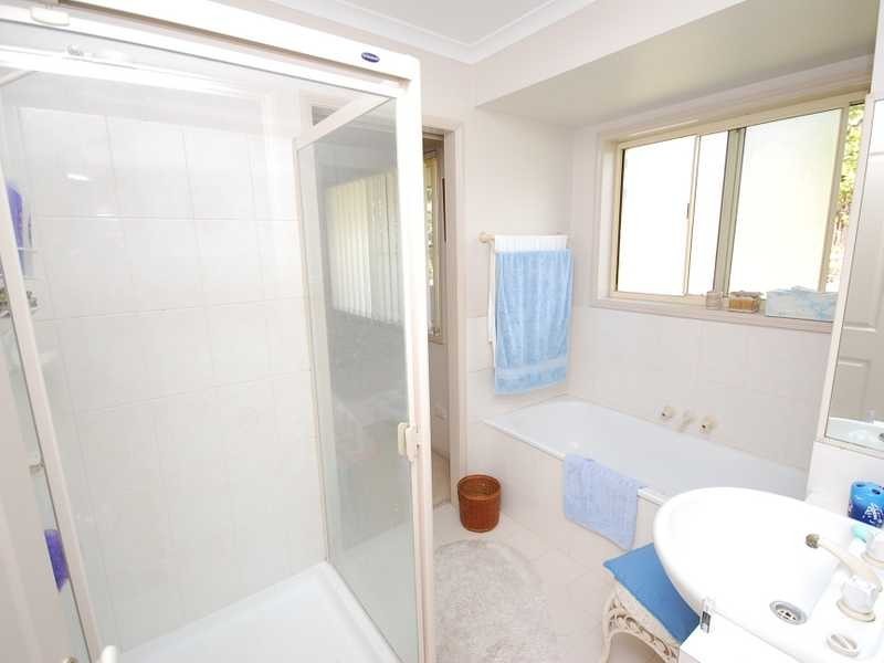 Unit 2/27 Camfield Street, Alexandra Headland QLD 4572