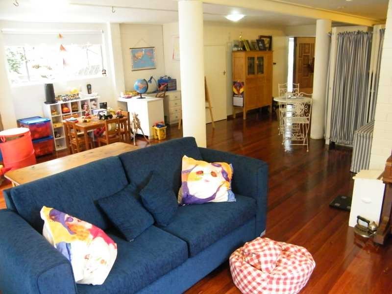 32 Moonya Street, Kingaroy QLD 4610