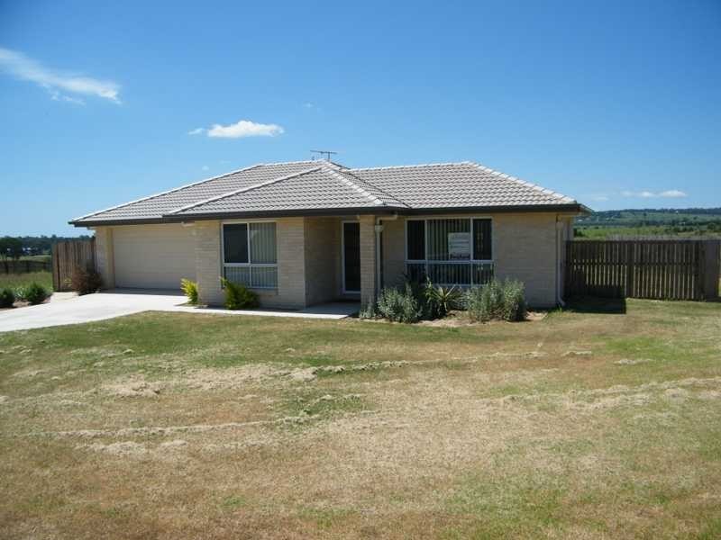 42 Banksia Dr, Kingaroy QLD 4610