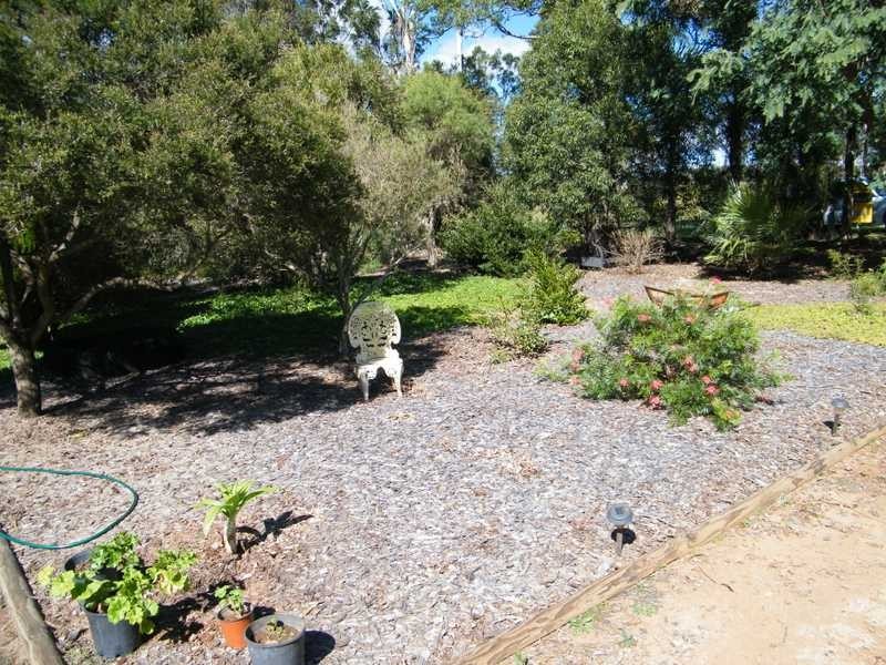 355 Hillsdale Road, Booie QLD 4610