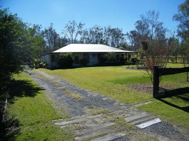 127 Kurrajong Drive, Nanango QLD 4615