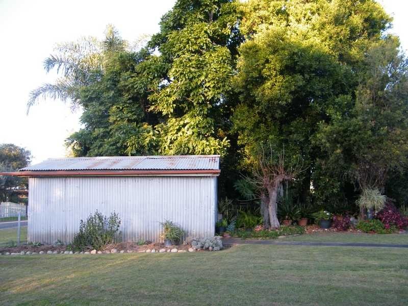 130 Drayton Street, Nanango QLD 4615