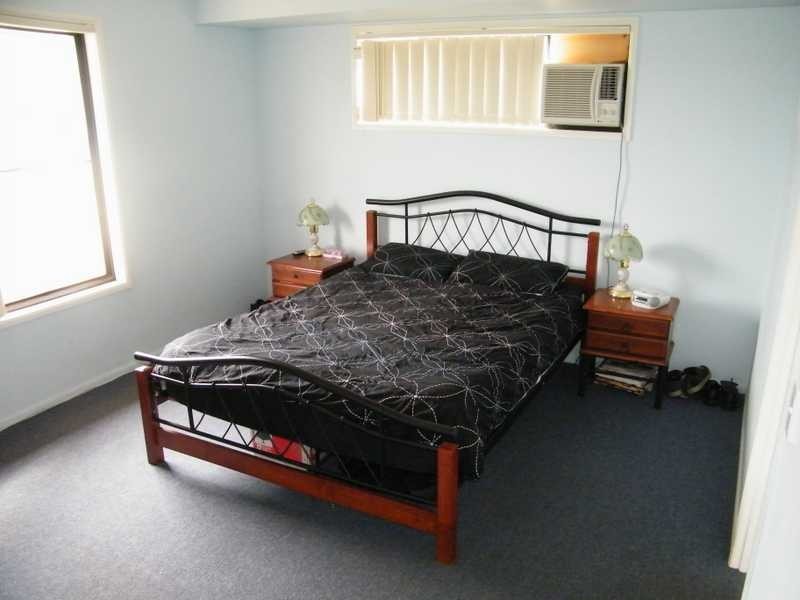 2/11 Tessmanns Rd, Kingaroy QLD 4610