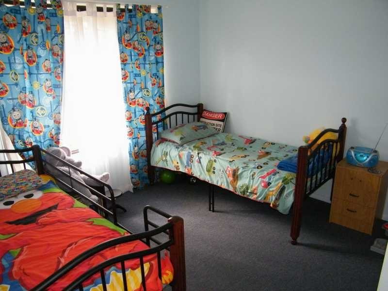 2/11 Tessmanns Rd, Kingaroy QLD 4610