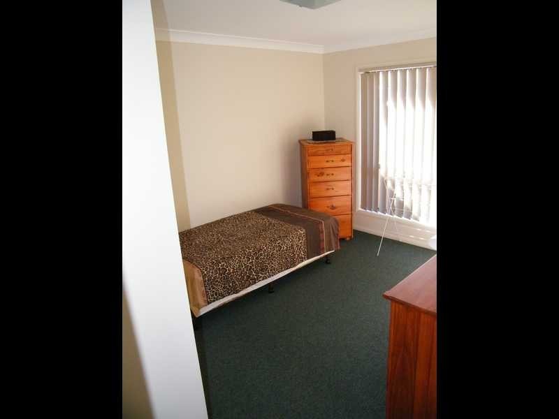 1/9 Hodge Street, Kingaroy QLD 4610