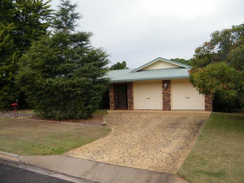 39 Cowie Drive, Kingaroy QLD 4610