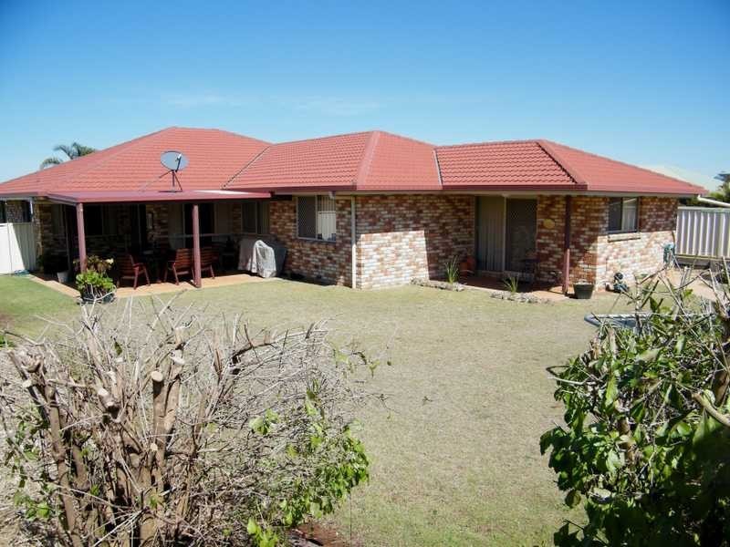 2 Wattle Street, Kingaroy QLD 4610