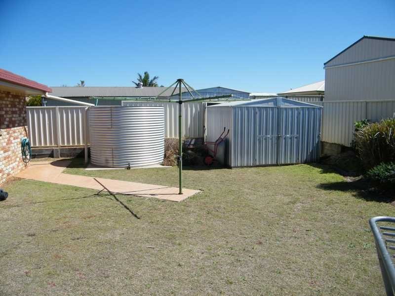 2 Wattle Street, Kingaroy QLD 4610