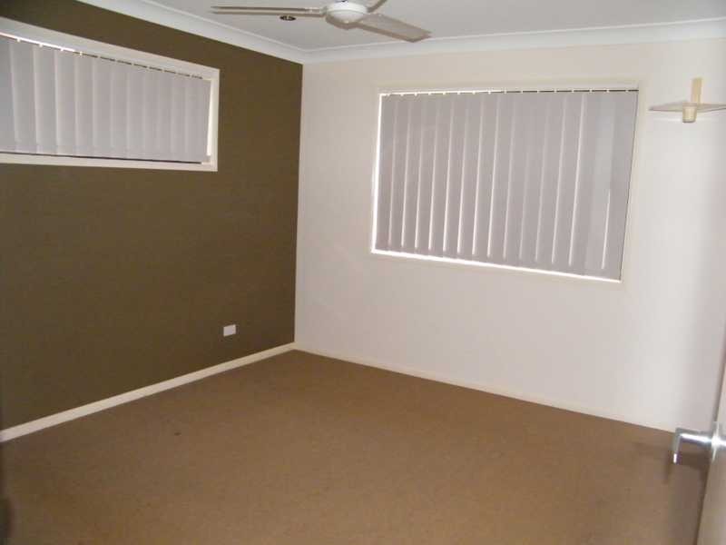 Wooroolin QLD 4608