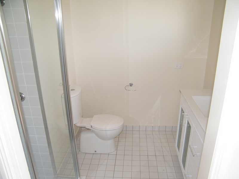 47 BUCKINGHAM STREET, Kingaroy QLD 4610