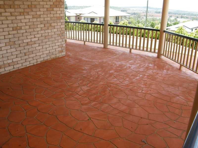 28 Adermann Drive, Kingaroy QLD 4610