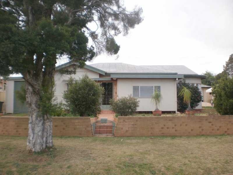 140 Doonkuna Street, Kingaroy QLD 4610