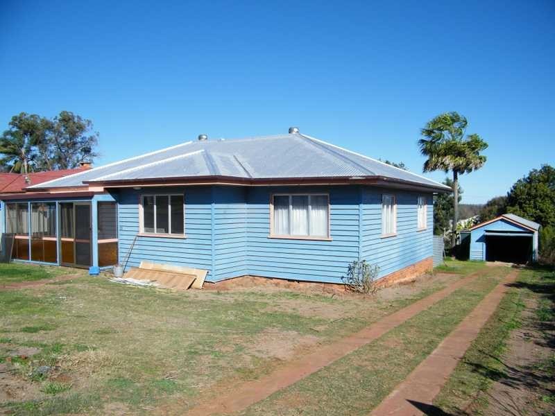 13 Fitzroy St, Kingaroy QLD 4610