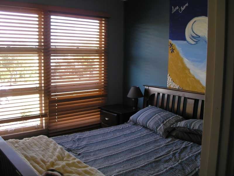 16 JUBILEE ST, Kingaroy QLD 4610