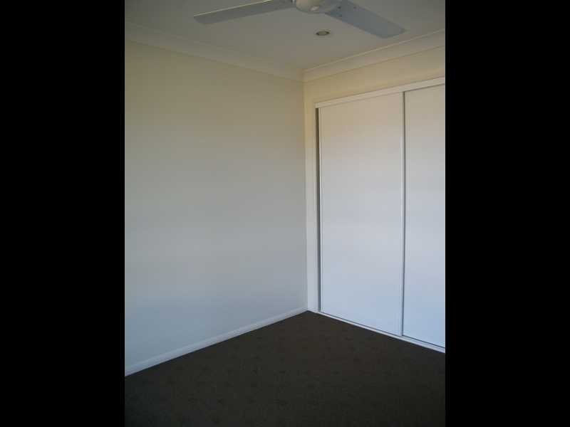 6 LARA CT, Kingaroy QLD 4610