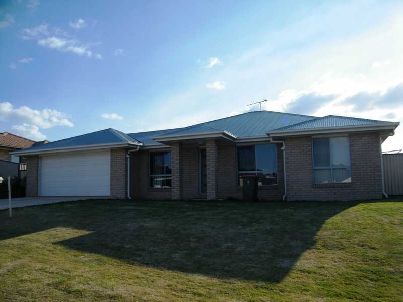 6 LARA CT, Kingaroy QLD 4610