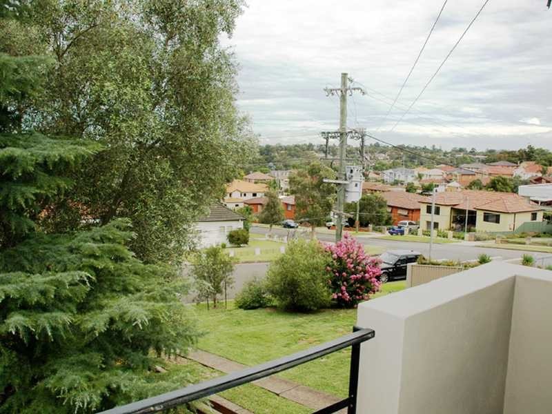 33 Page Street, Wentworthville NSW 2145