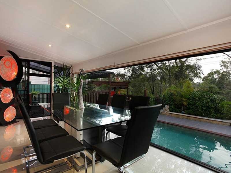 33 Churchill Drive, Winston Hills NSW 2153